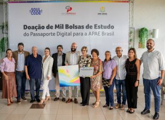 Grupo Petrópolis doa mil bolsas de estudo em tecnologia para familiares de pessoas com deficiência atendidas pela APAE