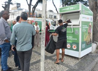 Feirenses já podem doar roupas e sapatos em contêiner no estacionamento da Prefeitura