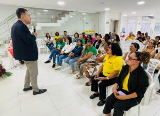 APLB Feira realiza reunião da Rede Estadual com a Direção do Planserv